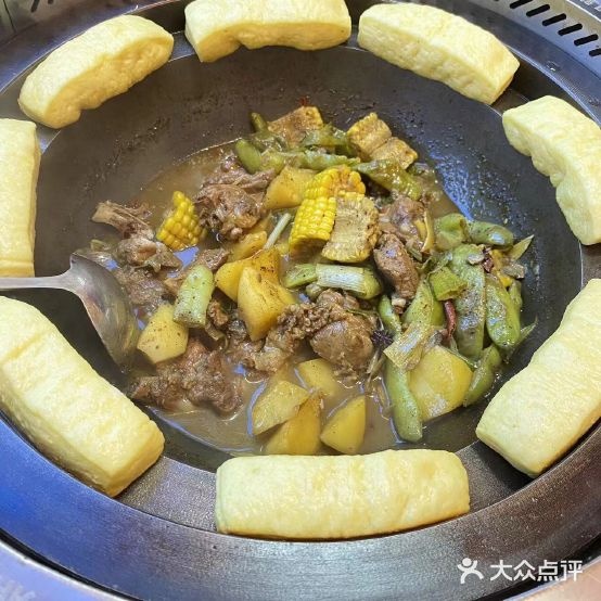 关东人小灶烀饼·东北菜(钟楼店)