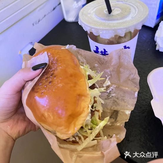 巷仔·手作猪扒包(茂盛村南区店)