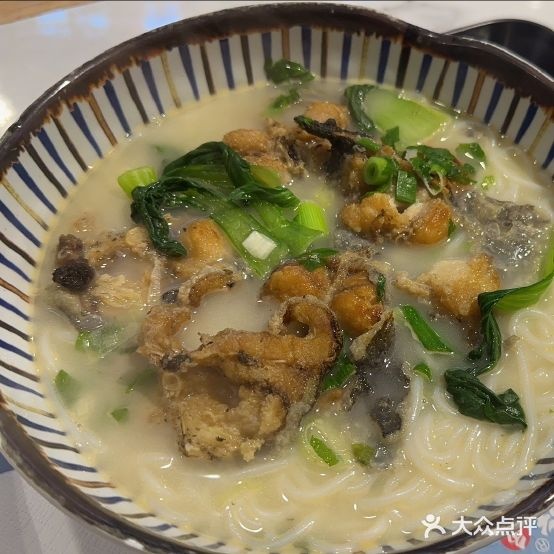 鲜越鱼市粉(望京金辉店)