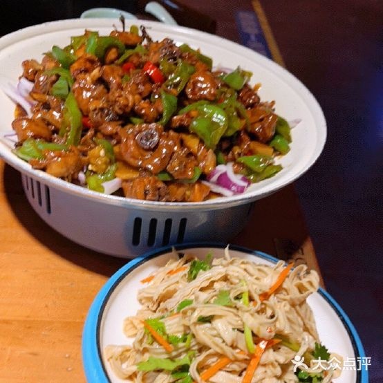 悠味天老妈嘎瘩汤(万达广场滨州店)