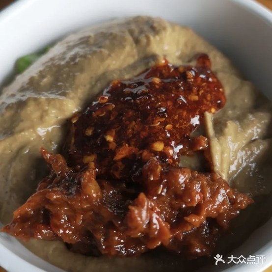 囿味烧烤露营地