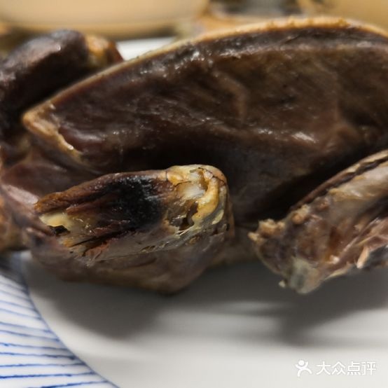 高家烧鸽子(南京路店)