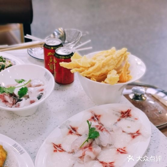 塘鱼村·脆肉鲩鱼火锅(西平店)