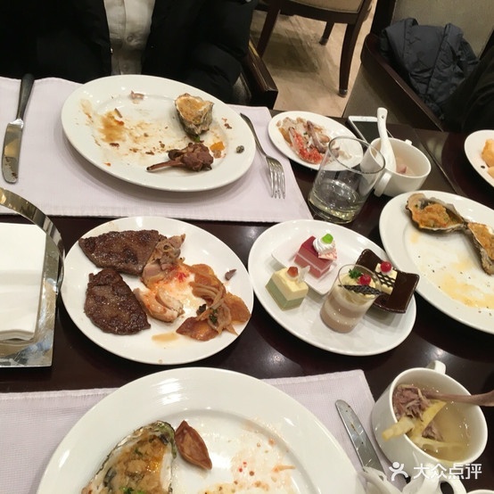 幸福湖国内自助餐