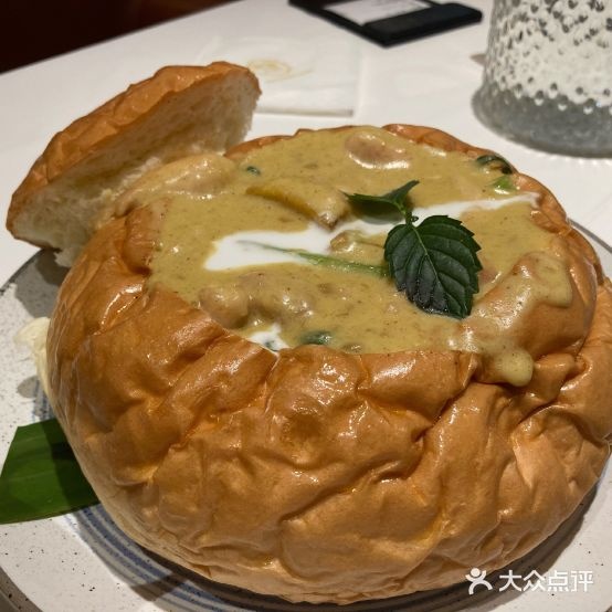 象迩·泰时尚餐厅(东吴龙湖店)