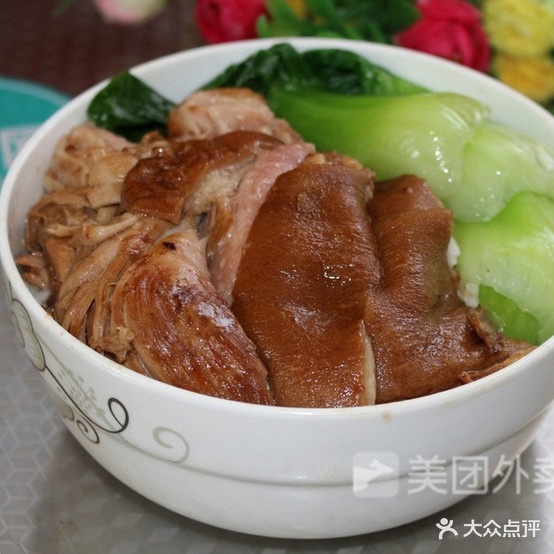 正宗表姑猪脚饭(博白总店)