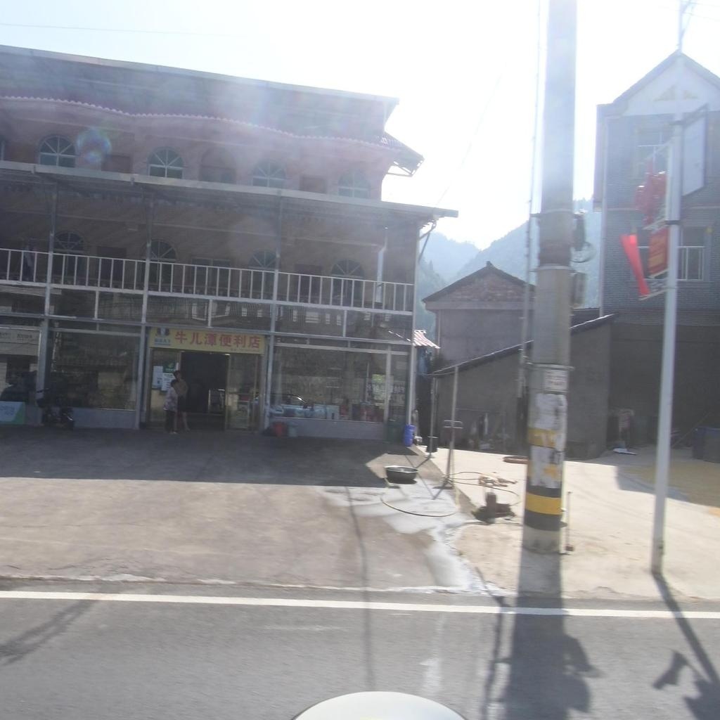 牛儿潭便利店
