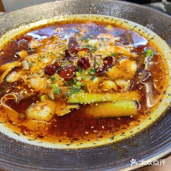 烧喜烧双拼水煮肉片饭(CBD大有境店)