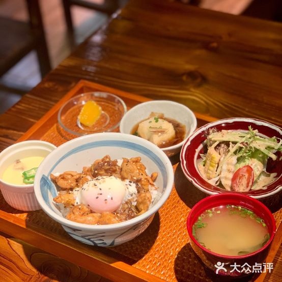 乐乃屋(东浦小区店)
