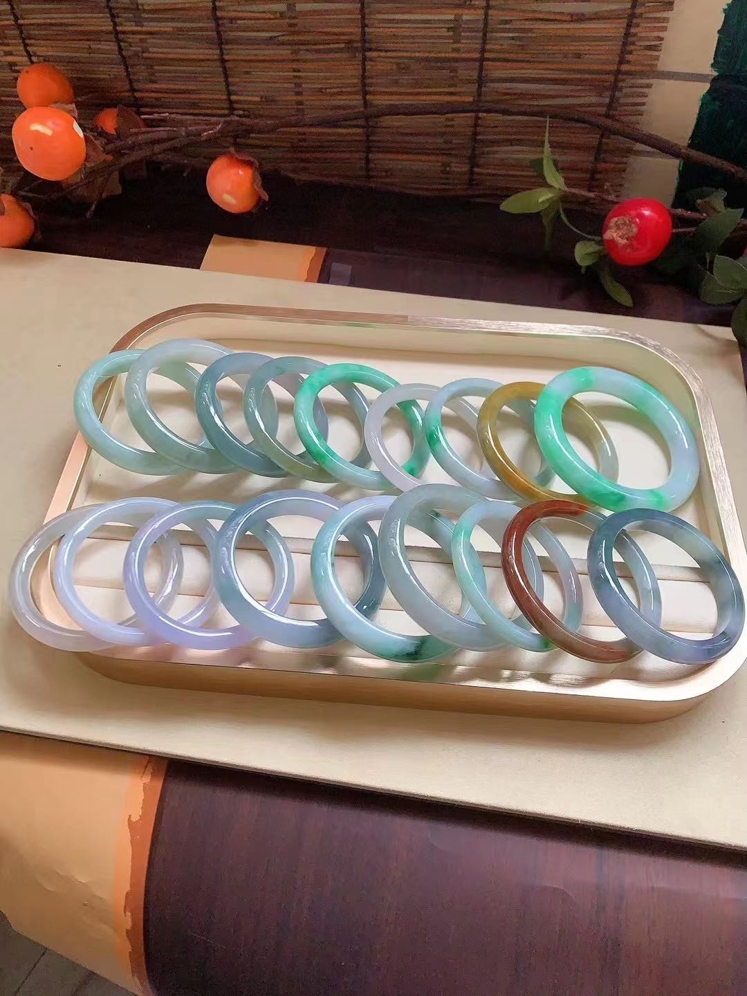 高价回收礼品(世博酒业)