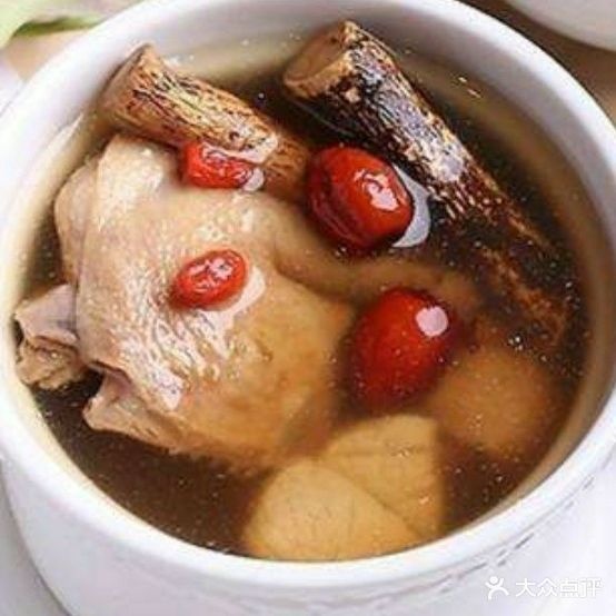 波记煲仔饭·酸菜鱼