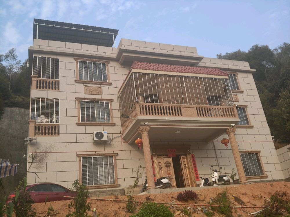 广西壮族自治区钦州市浦北县江城街道公家村委会惠风村