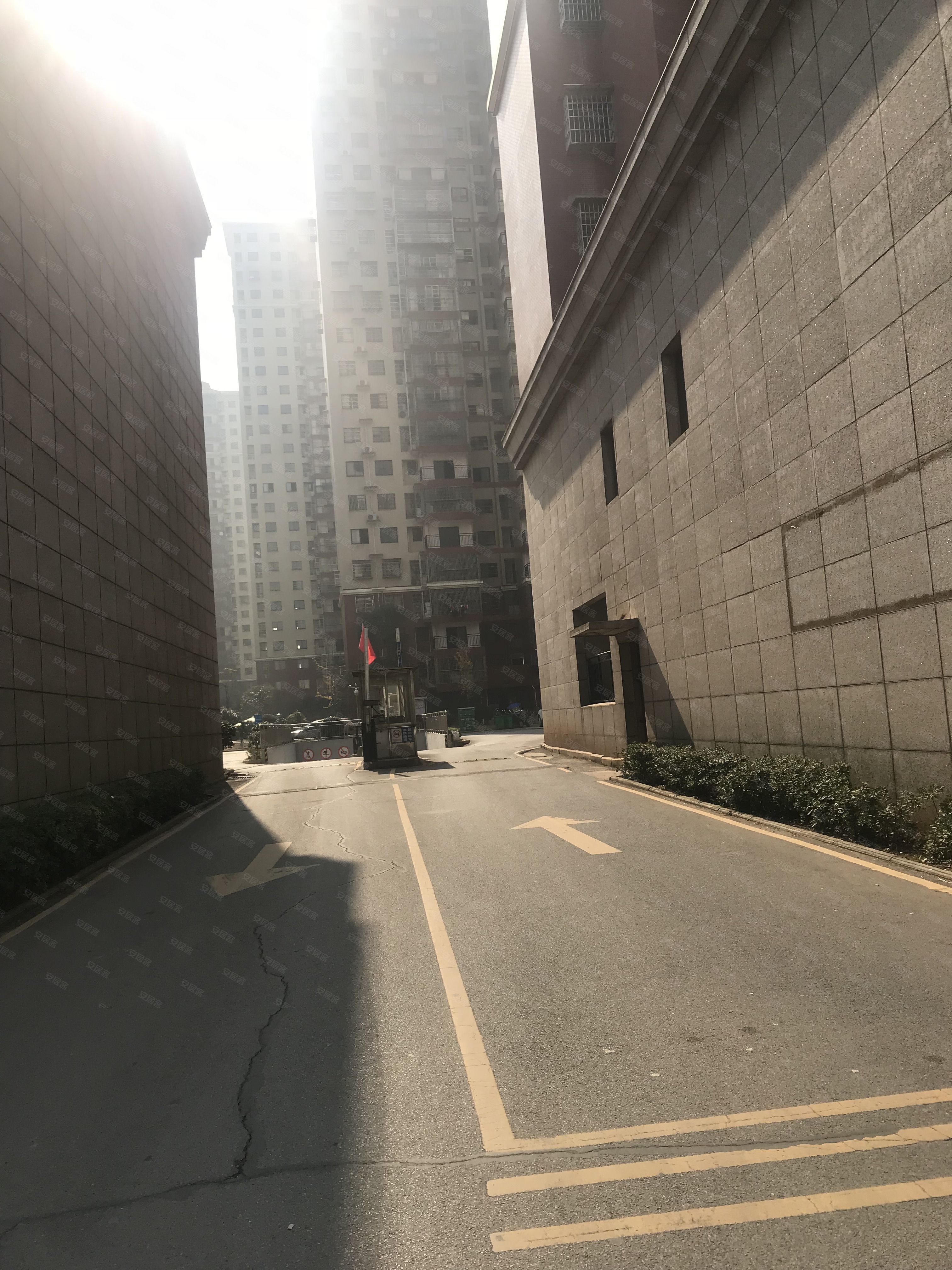 红建滨水铭城