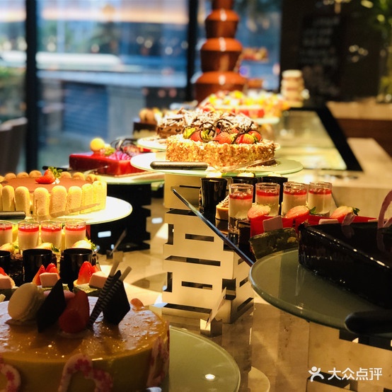 湘西皇冠假体酒店·欢宴全日餐厅