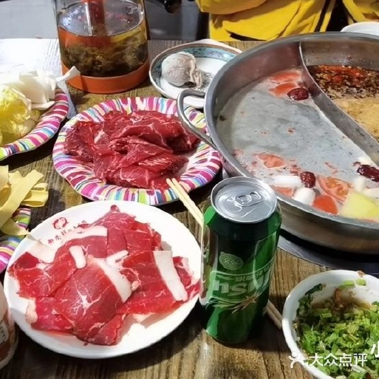 可可托海小马拌面牛肉面