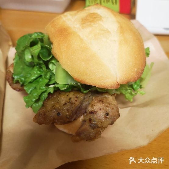 赢记澳门猪扒包(中珠花园店)
