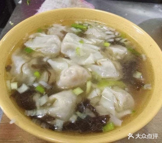 小蔡鸡汤龙嘘面(高中城店)