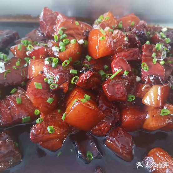 嘉彤自助火锅烤肉餐馆