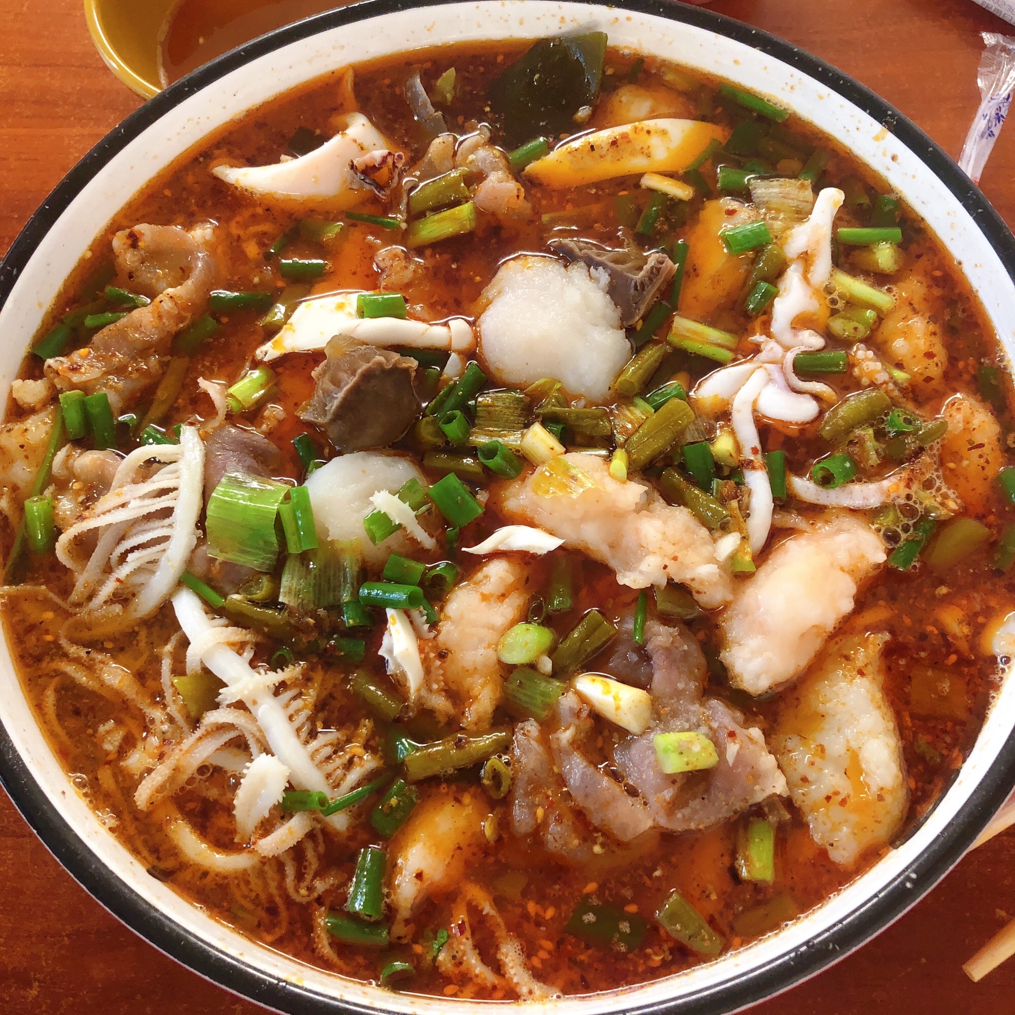 筒骨麻辣烫(永同昌公寓胜明花园店)