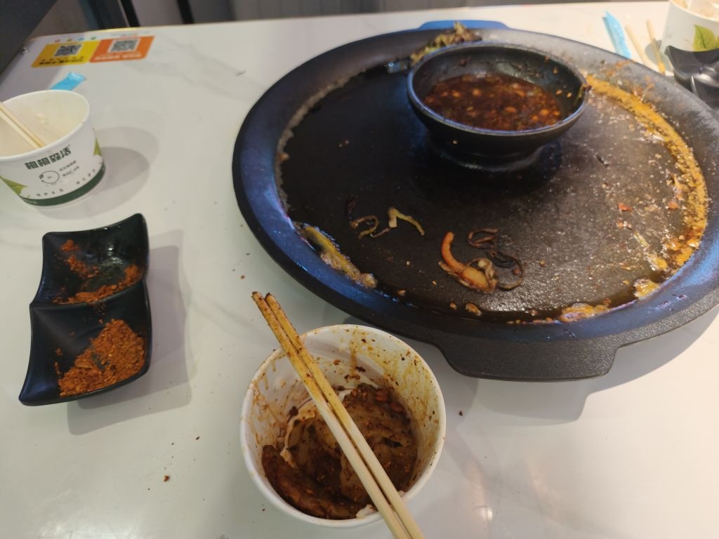 苗厨黔味活油烙锅(蜈支洲岛后海店)