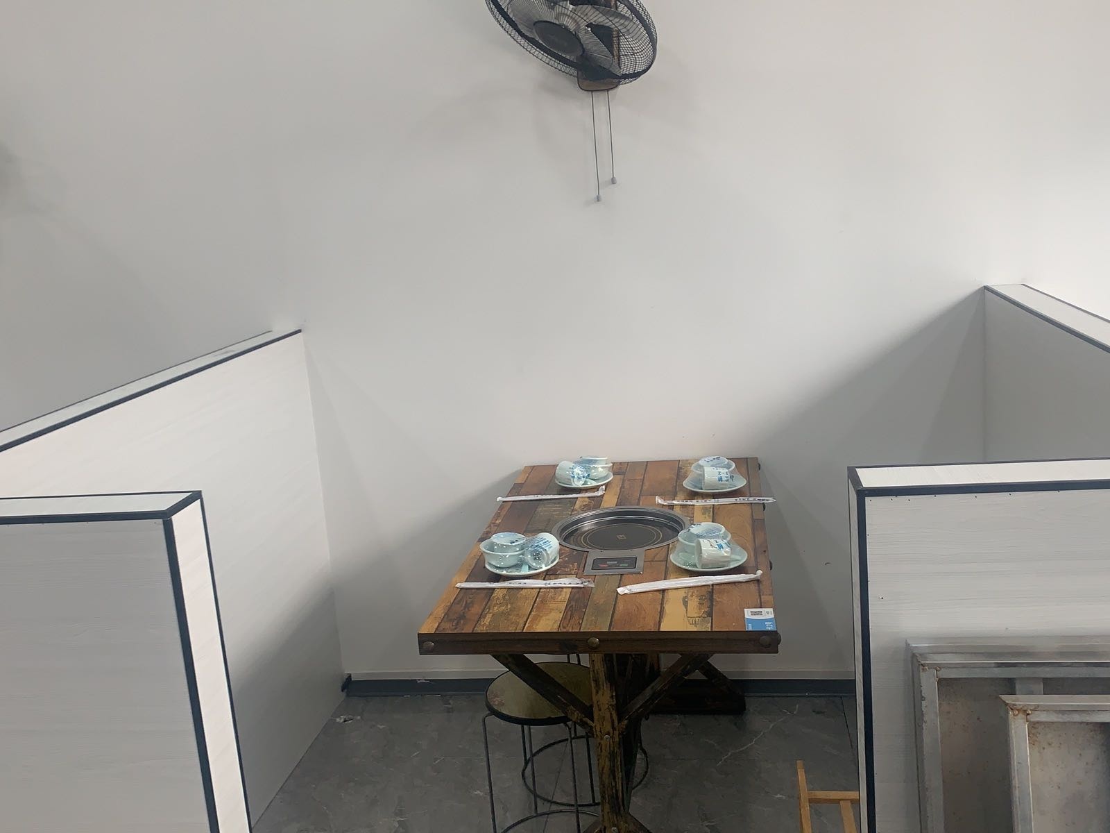 界之首界首碳锅烧烤(壹号公馆店)