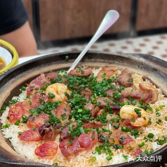 广盛德猪肚鸡(义龙路店)