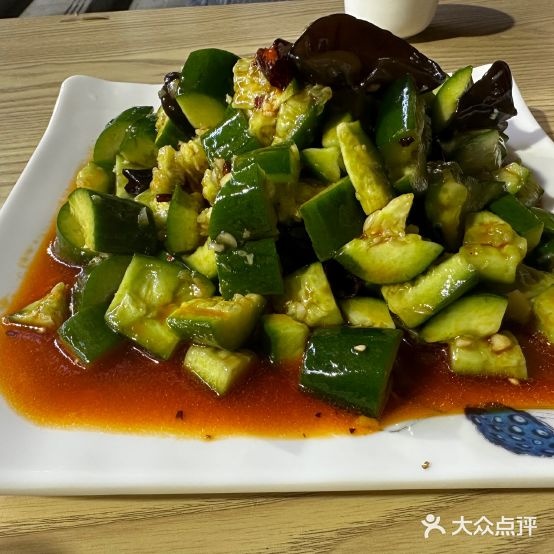 侯记牛骨海鲜烧烤