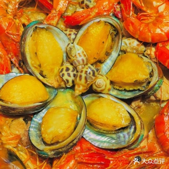 鲍马哥原创鲍鱼鸡煲火焰温泉醉鹅