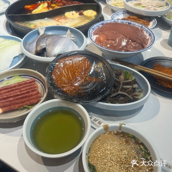 歪小胖自选重庆老火锅