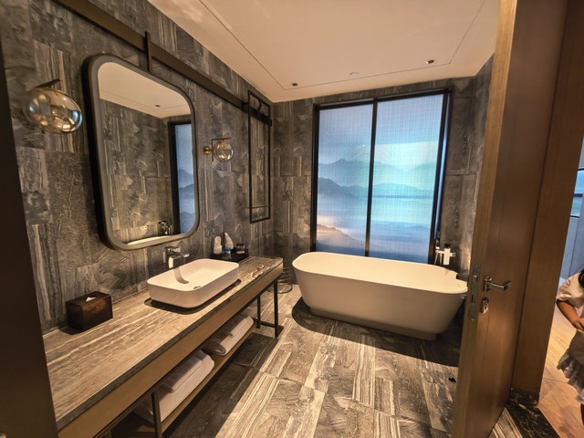 Rongyu International Hotel