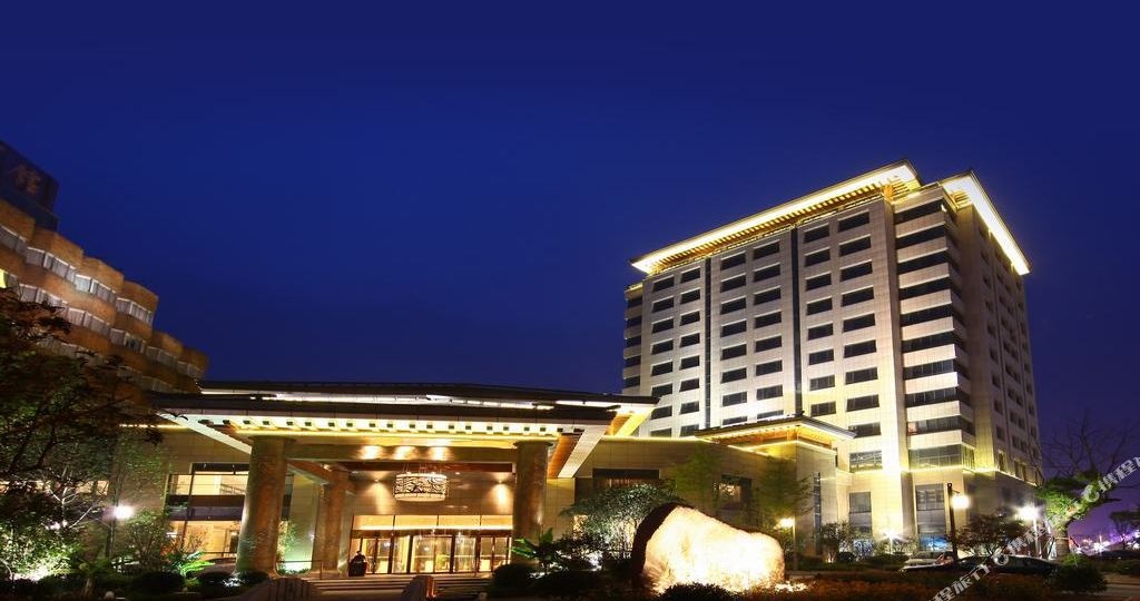 蝶来海盐宾馆海滨东路店