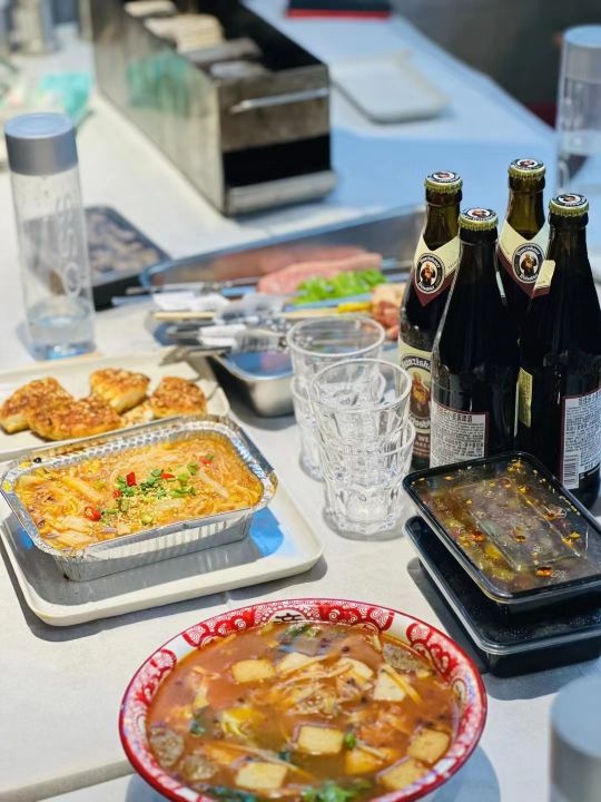火夫靠肉