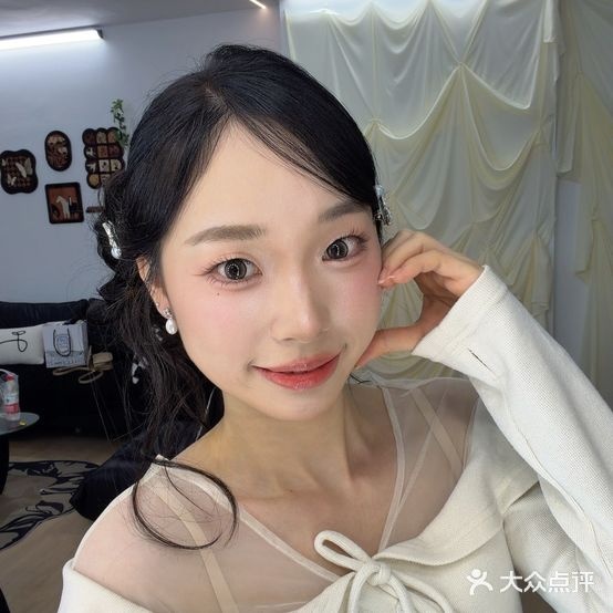 七七美学·化妆私教(罗宾森店)