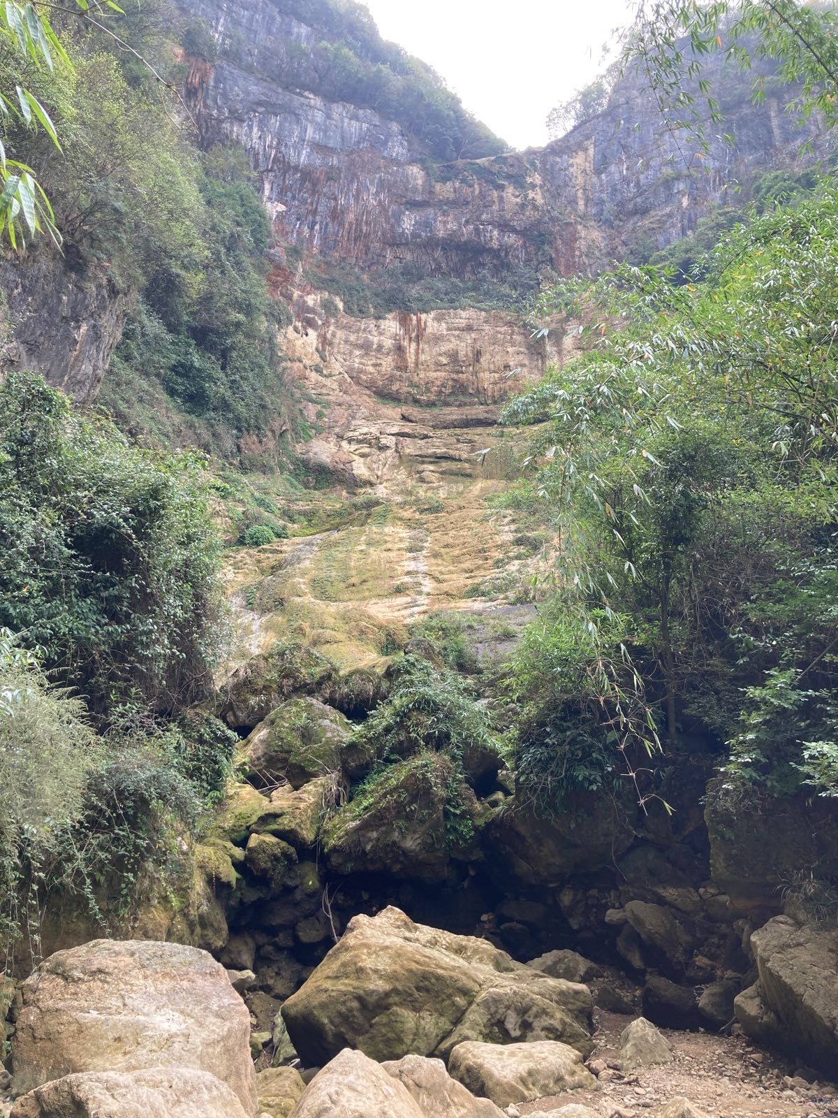 黄连瀑布