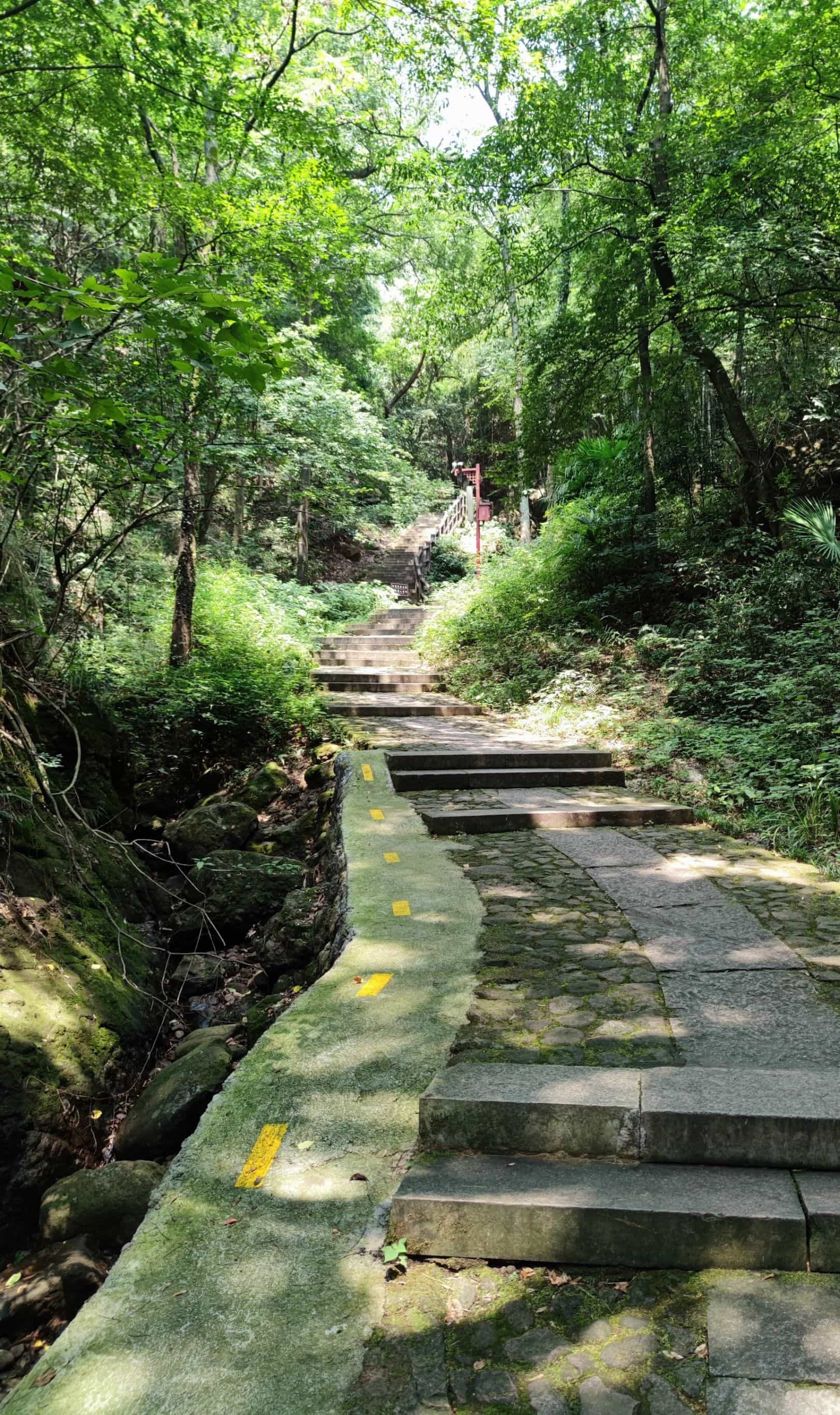 斗岩风景区