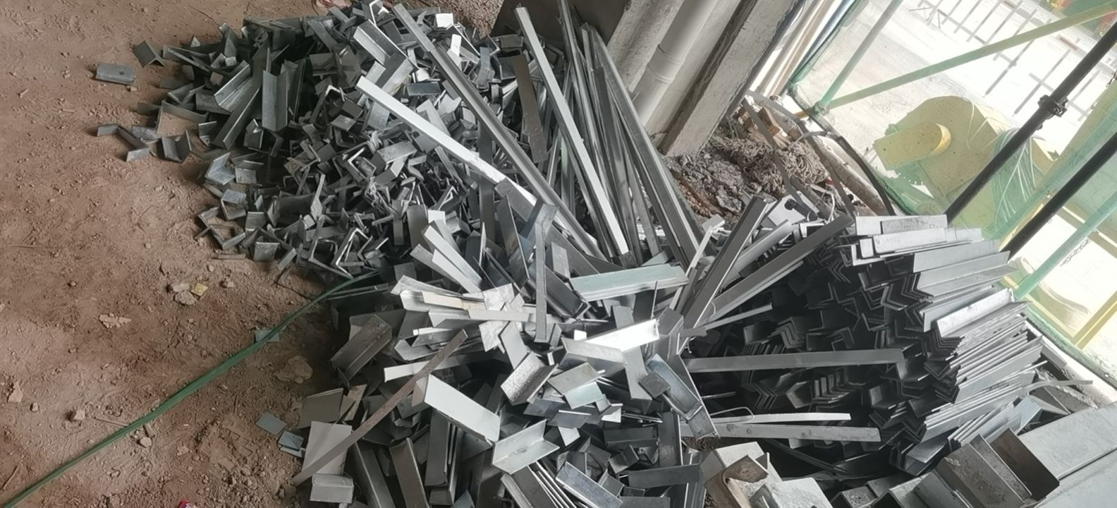 深圳市粤文达再生资源回收有限公司金属回收金属收购