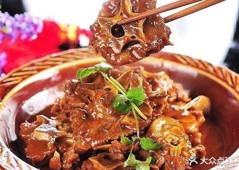 老楼羊蝎子烧烤冷龙虾(江东店)