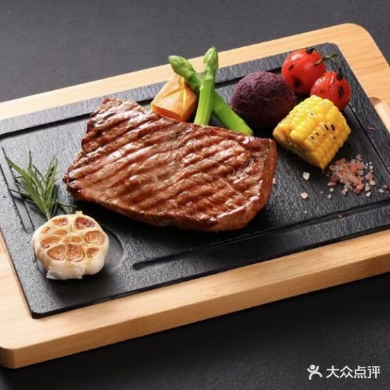 格蓝米其星牛排(德辉广场店)