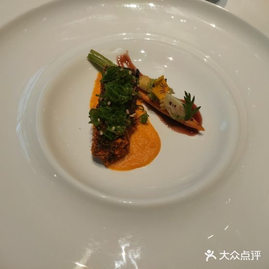 伍贰赫兹·云上西餐厅(沈阳店)
