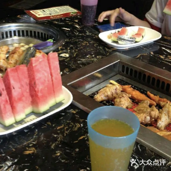 新牛牛火锅烤肉自助·吃牛专门店(中新广场店)