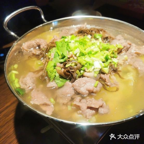 肖四女乐山跷椒牛肉(恒茂梦时代广场店)