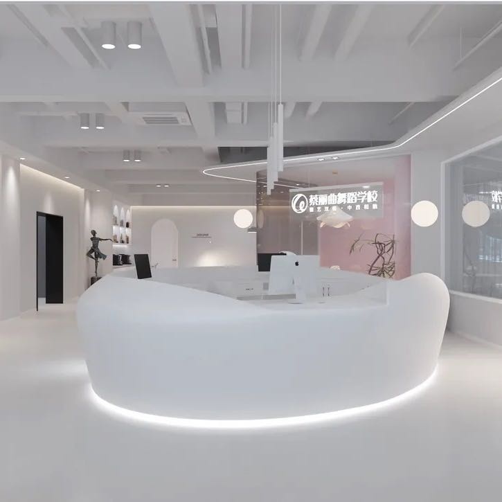 蔡丽曲舞蹈学校