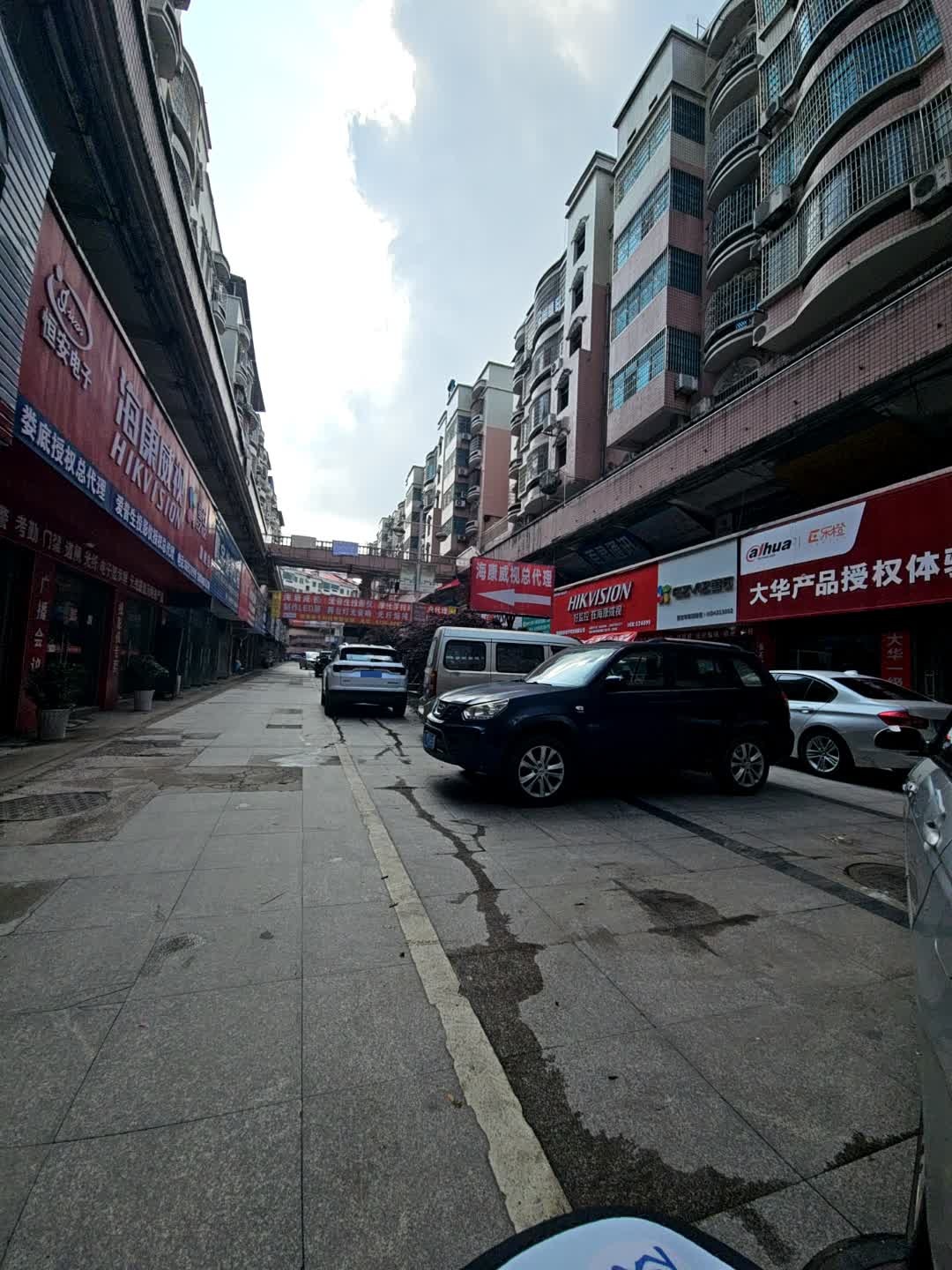 光明电脑(氏星路店)