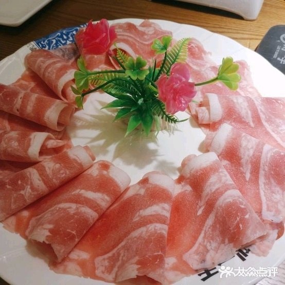 重庆留一手火锅(赤壁西湖国际广场二楼店)