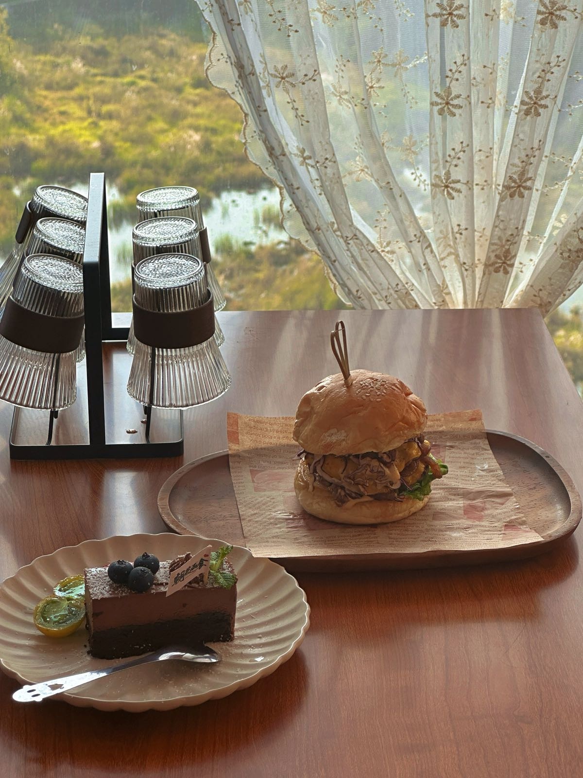 朝花西食(时光里店)