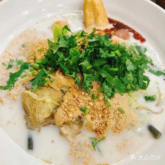 刁四麻辣烫(大同东信店)