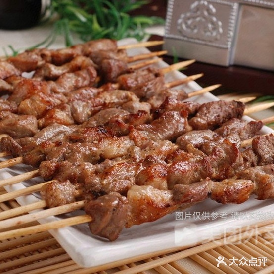 金三烧烤美食(城东店)