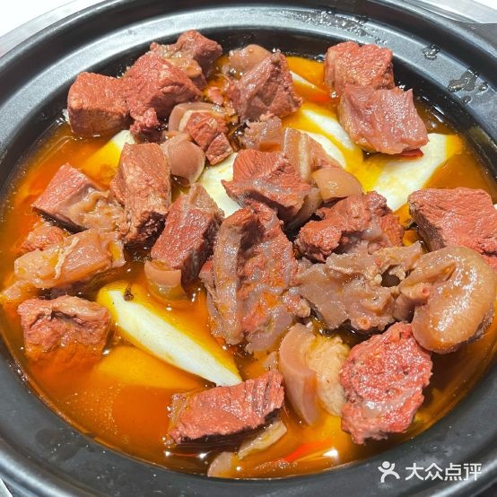 天朋聚驴肉馆香(总店)