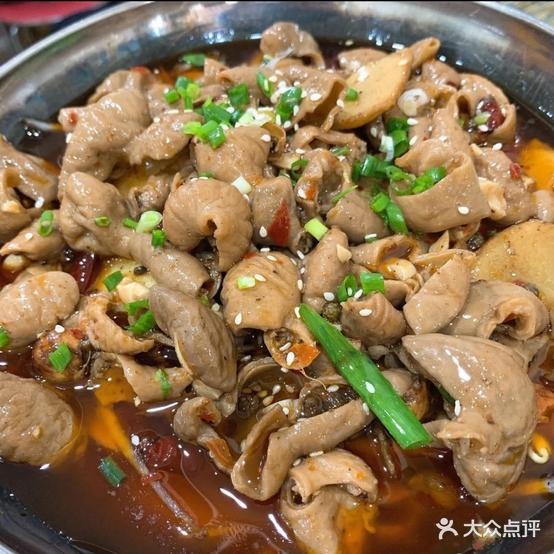 佬实鲜麻椒肥肠锅(恩施店)