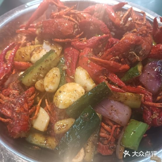 虾霸龙虾馆(雄石路店)